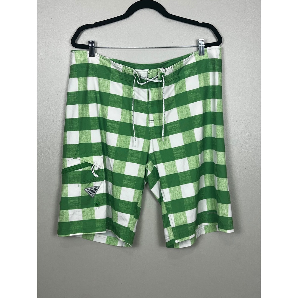Columbia PFG Omni-Shield Board Shorts Mens 38 Green Gingham Plaid Swim Trunks